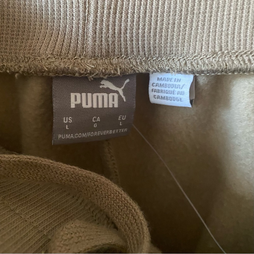 PUMA WOMENS SIZE LARGE  ESSENTIAL CARGO FLEECE PANTS IN OAK BRANCH - Picture 10 of 14